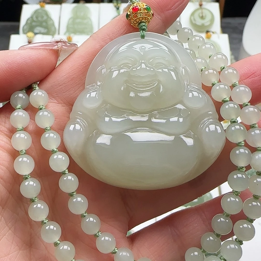 和田玉足金镶嵌颈饰50