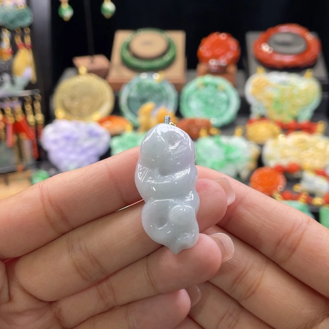 翡翠颈饰未镶嵌代编织