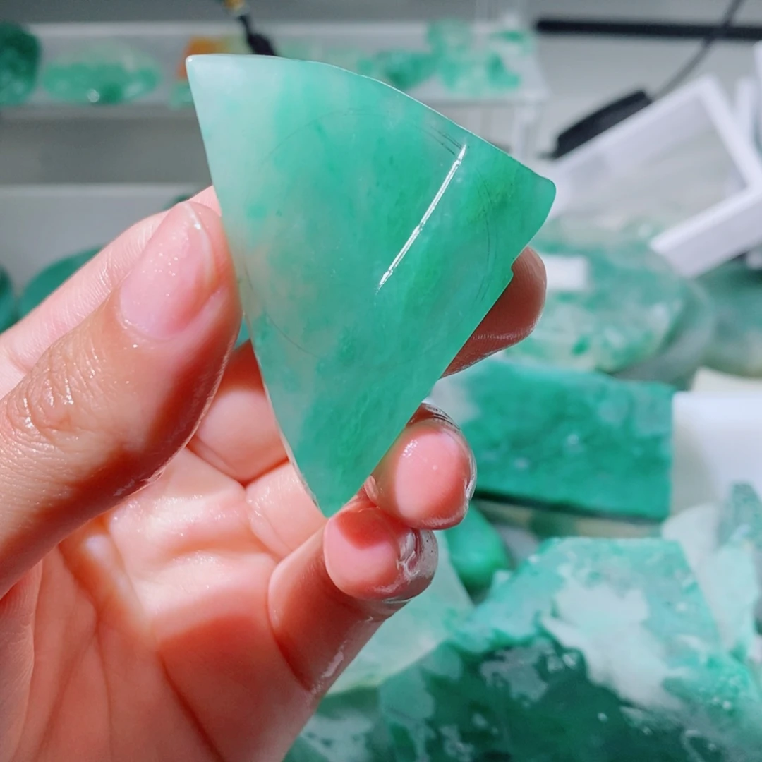 石英质玉吊坠(不含链)未镶嵌