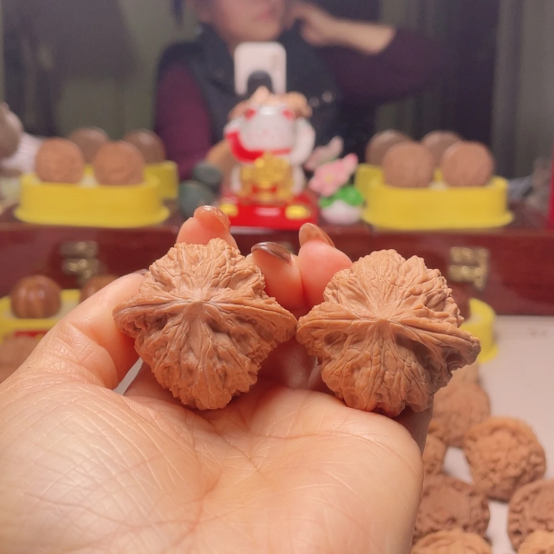 文玩核桃吊坠磨盘