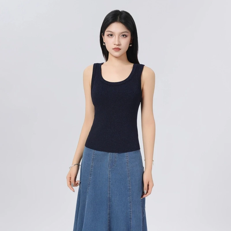 AMASS/阿玛施早春时尚质感简约领羊毛保暖背心女修身百搭538074