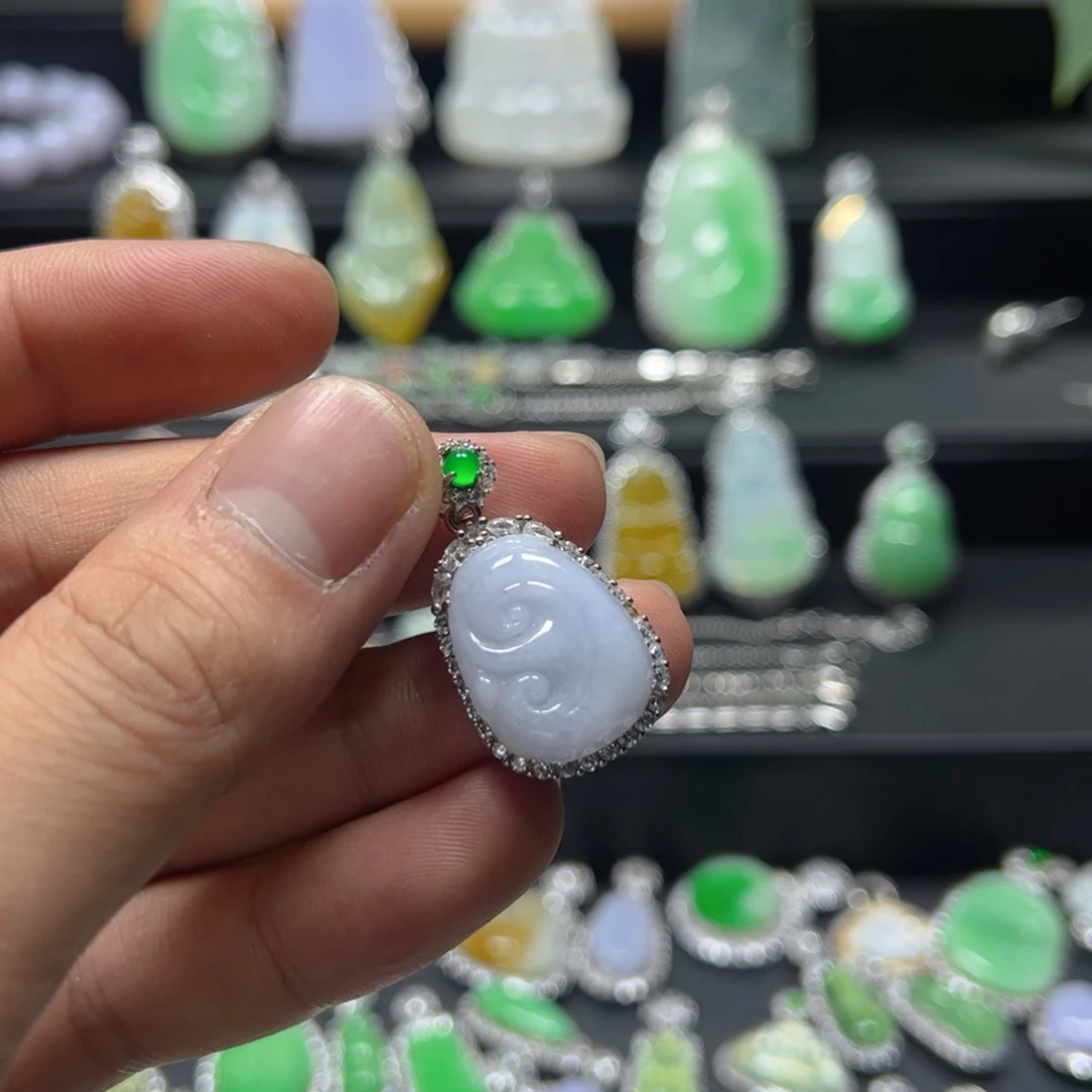 颈饰银S925镶嵌翡翠天然翡翠