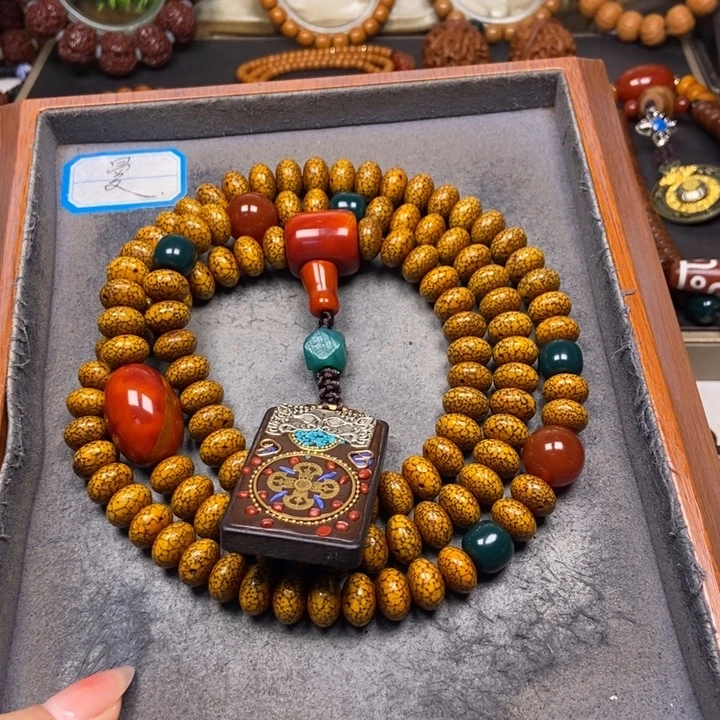 星月菩提吊坠菩提