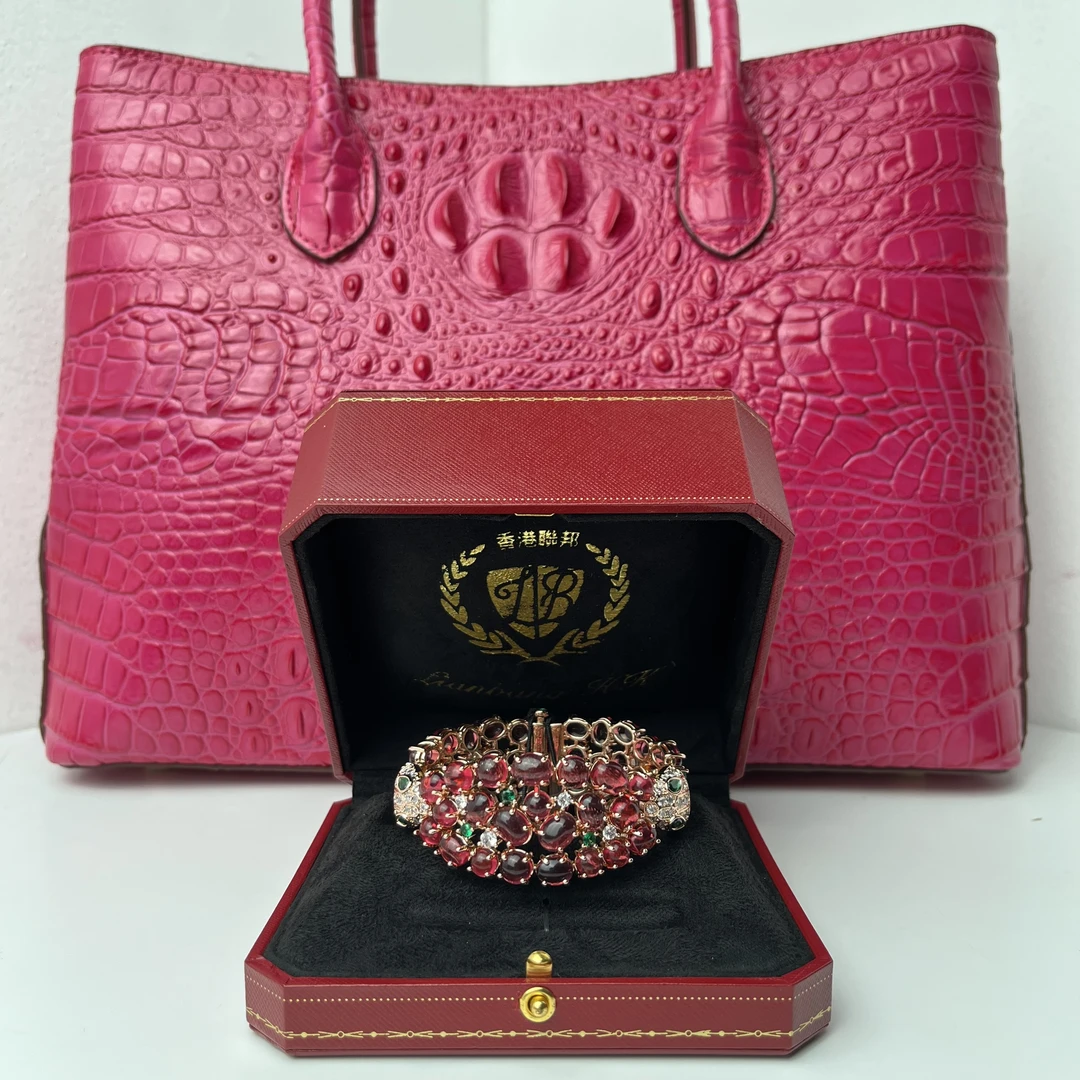 2726手镯--收藏级轻奢时尚设计首饰送礼盒