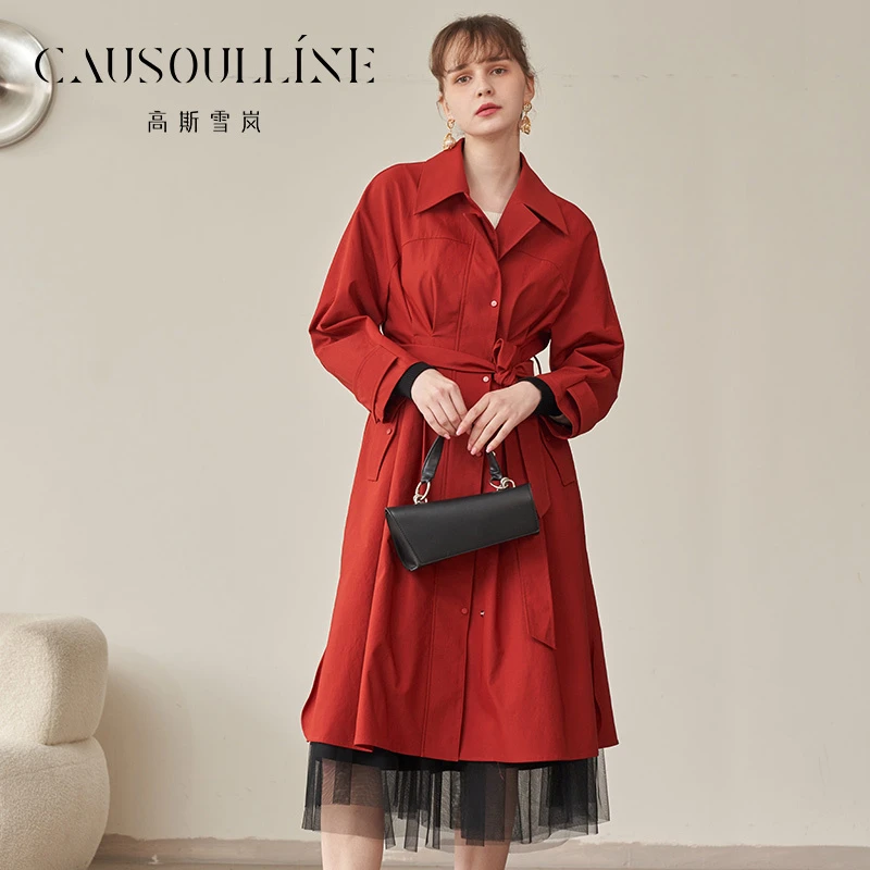 高斯雪岚【新品上新】时尚气质红色系带纯色通勤风衣 23110082