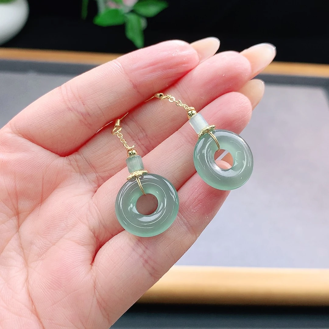 未镶嵌手镯（圆镯）翡翠