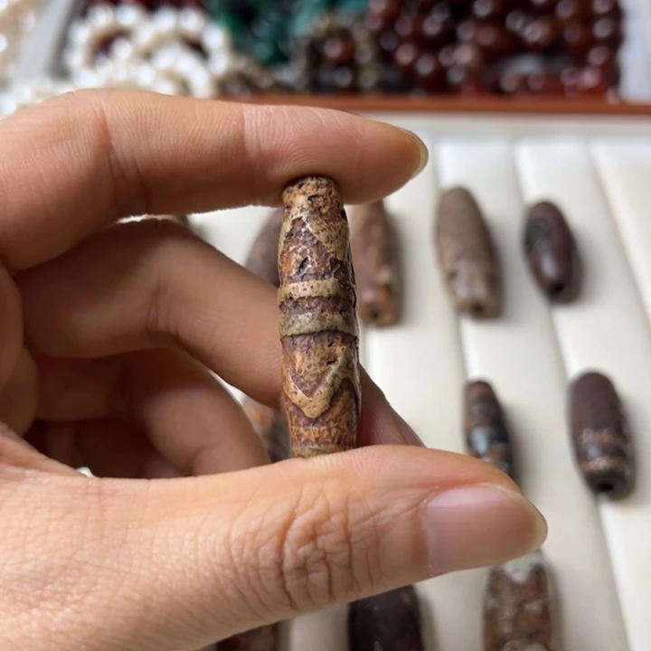 用***4玛瑙/玉髓颈饰未镶嵌