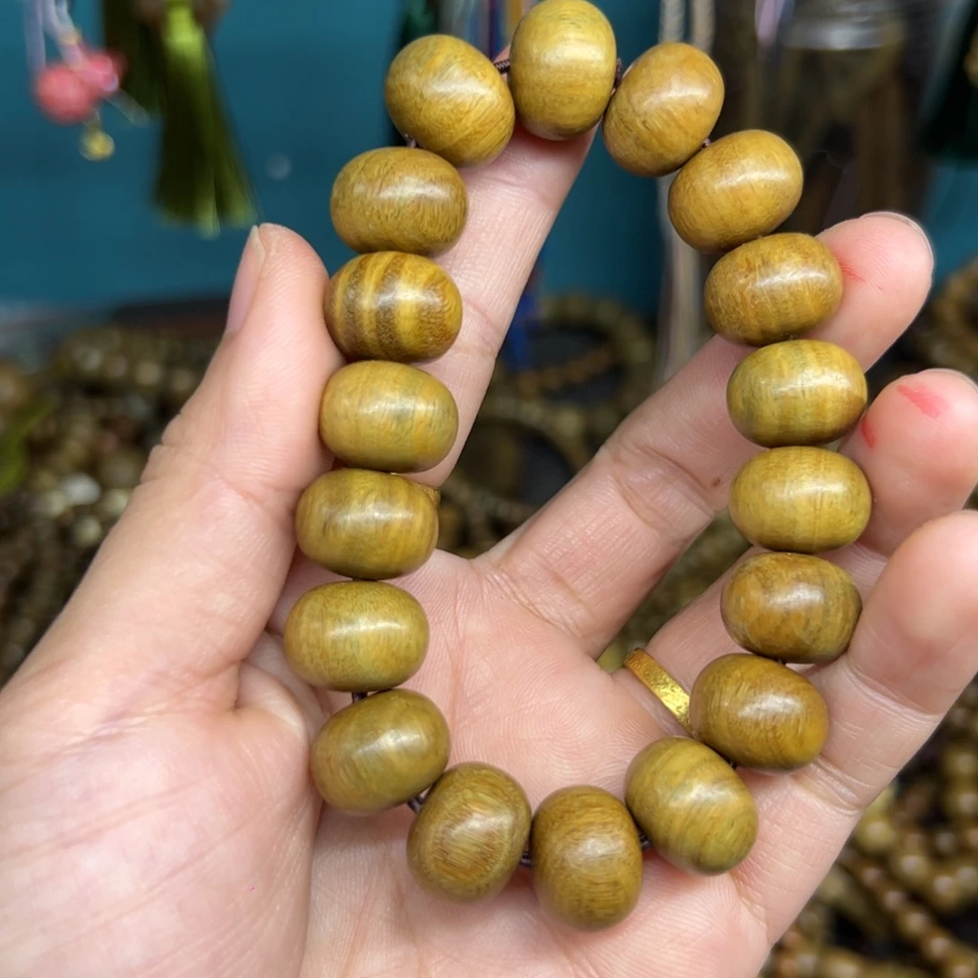 维腊木（绿檀）无事牌