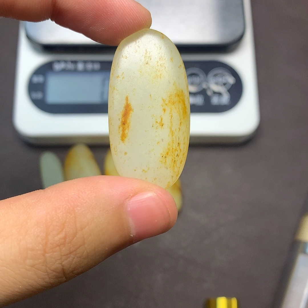 和田玉（糖玉）未镶嵌挂件