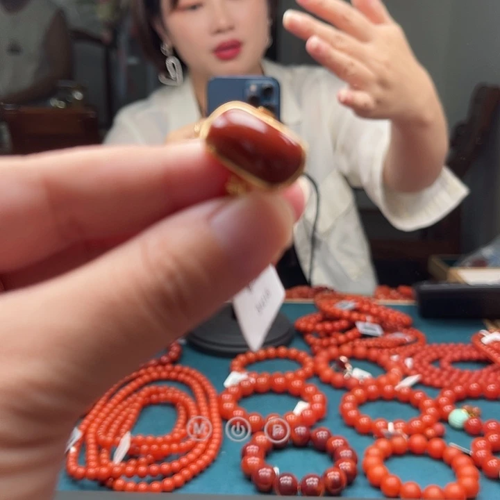 南红玛瑙未镶嵌南红戒指