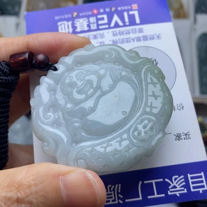 翡翠未镶嵌挂件翡翠