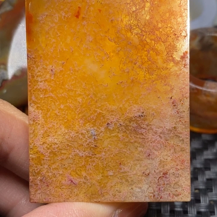 玛瑙/玉髓颈饰未镶嵌翟****心