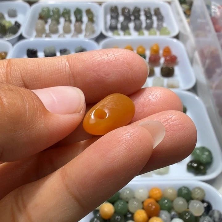 未镶嵌和田玉珠宝半成品