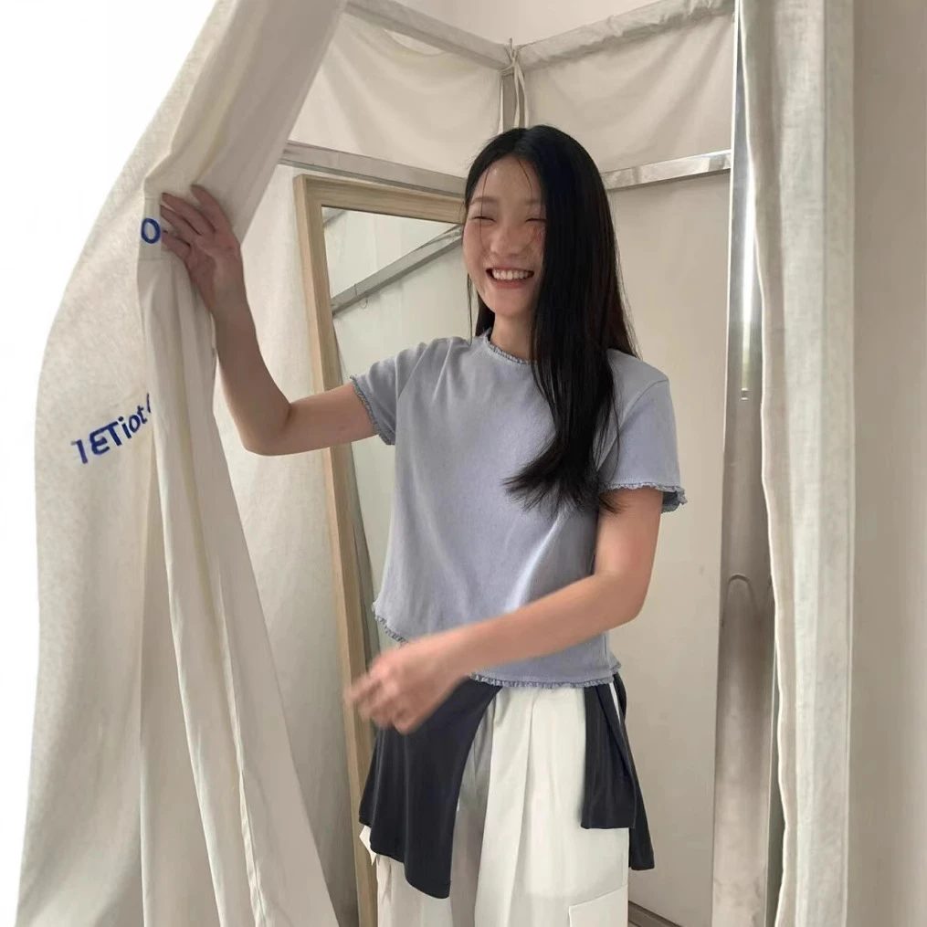 韩系小众2025春夏新款简约木耳边设计百搭休闲圆领衬衫女款夏季