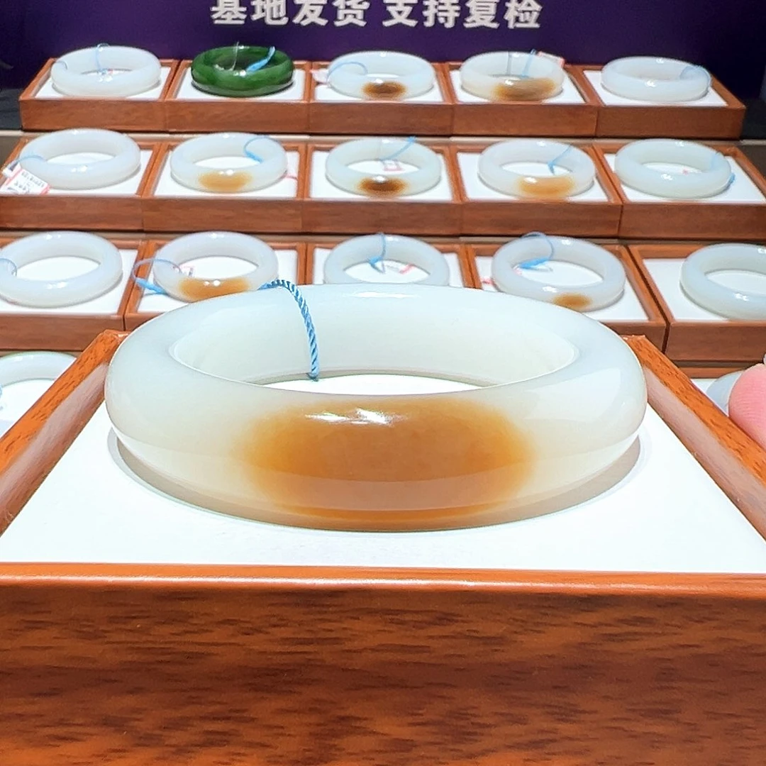 和田玉手镯55未镶嵌