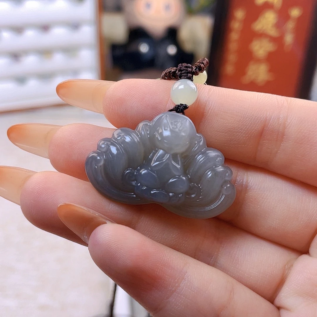磊***磊吊坠(赠链)未镶嵌和田玉