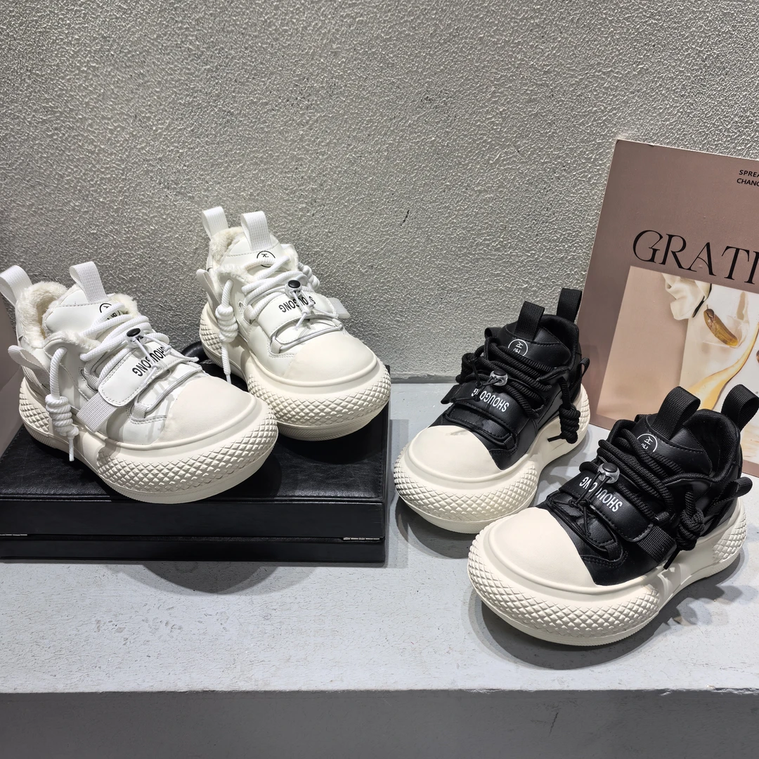 2025秋冬真皮大头丑萌面包鞋女厚底松糕加绒系带增高休闲板鞋棉鞋