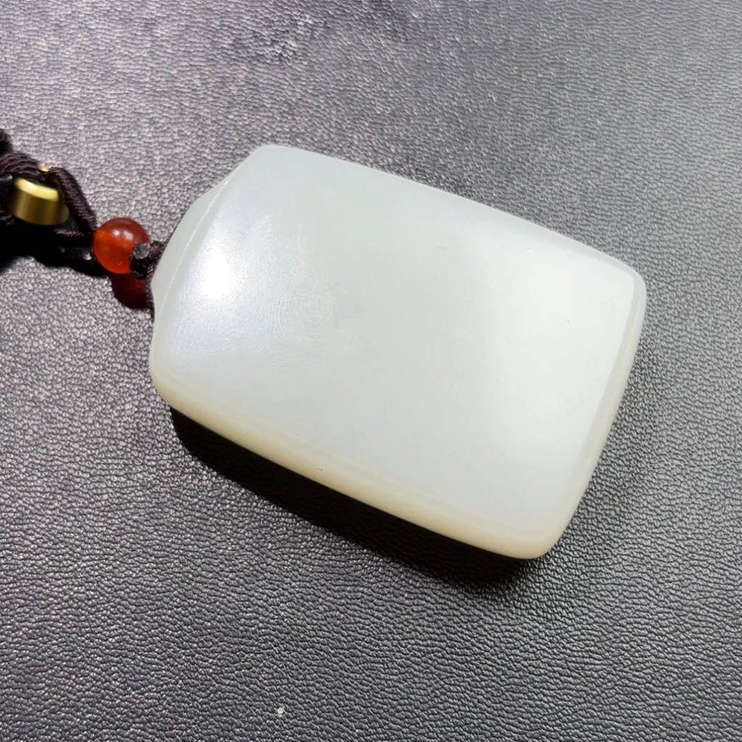 刚***哥和田玉未镶嵌挂件