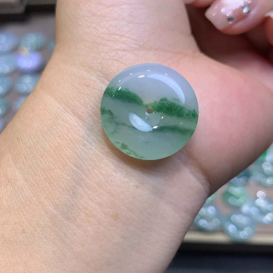 翡翠未镶嵌颈饰平安扣20.7*6