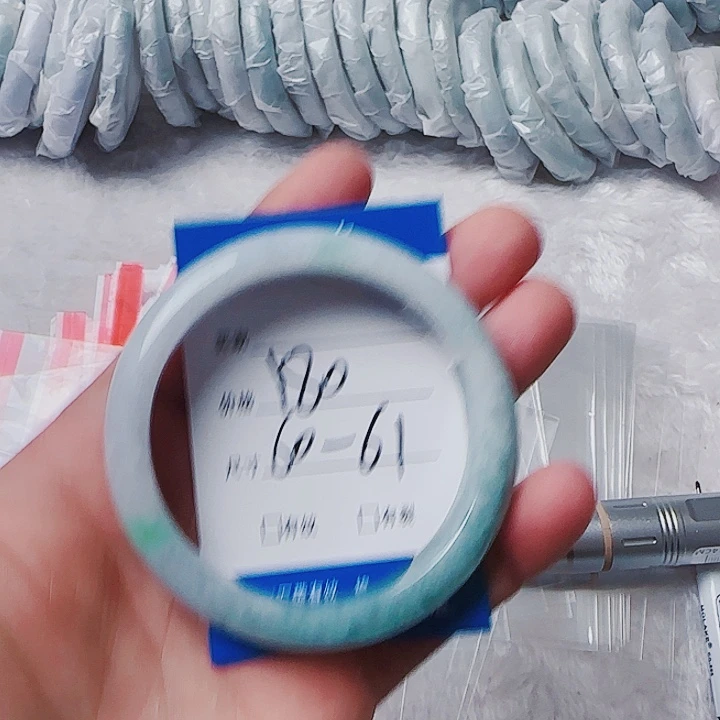 翡翠未镶嵌手镯97263566336