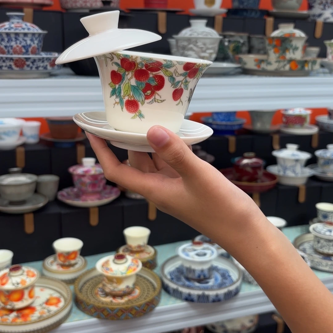 高端大气中透露神秘力量是