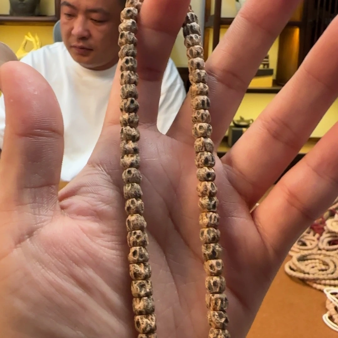 手串柏香籽/百香籽手持