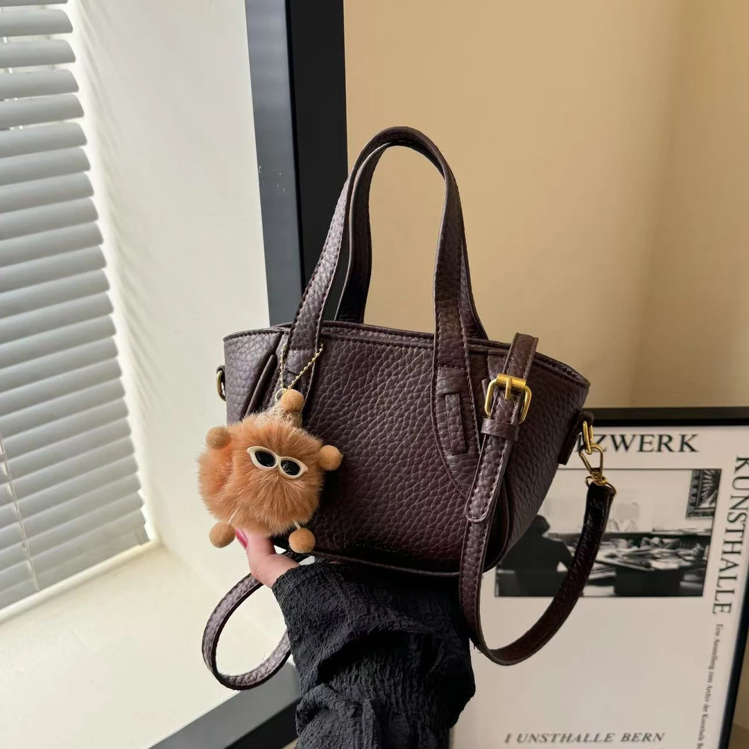 高级感小包包女2025新款时尚小众手提包荔枝纹百搭通勤单肩斜挎包