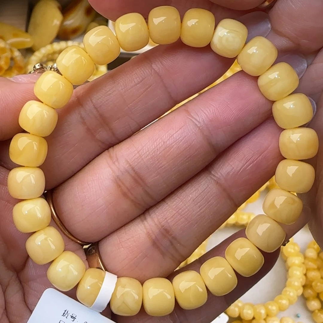 蜜蜡未镶嵌手串浓白花老型手串