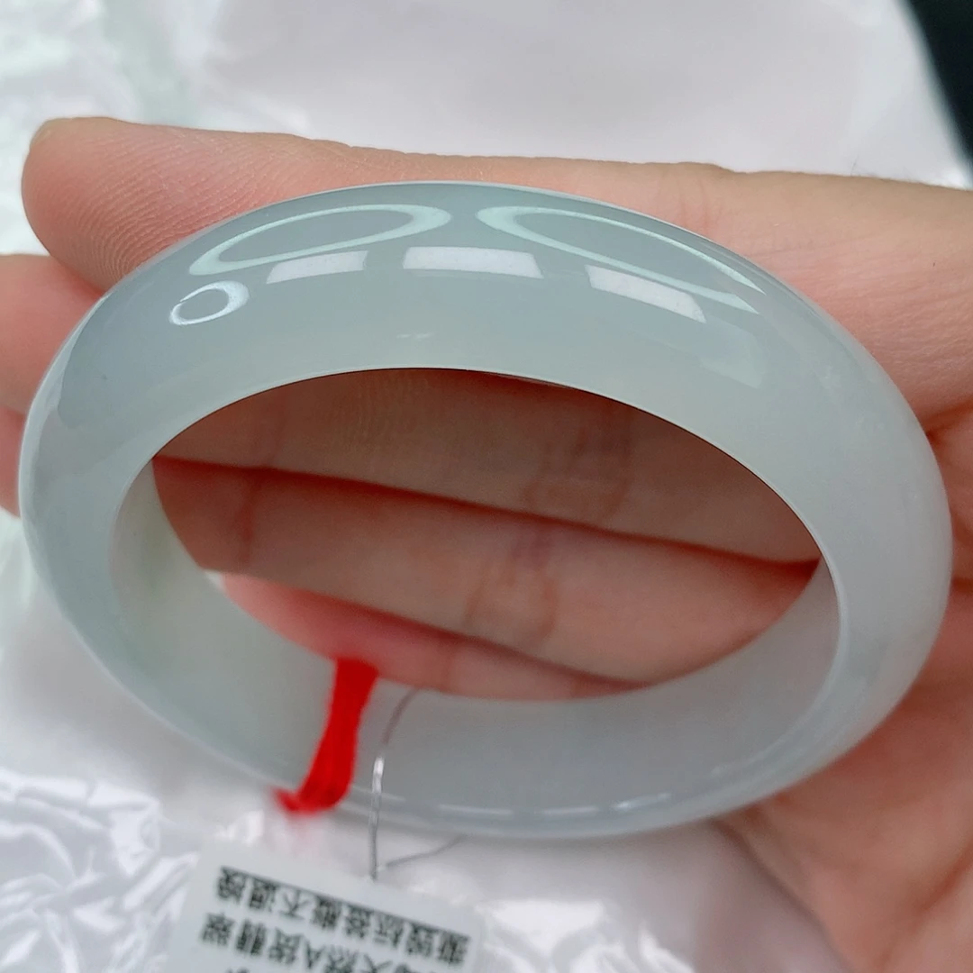 未镶嵌手镯翡翠51.1正圈，冰胶起光，强推