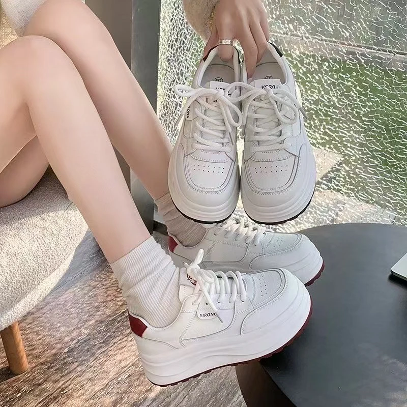 春季常规休闲板鞋学生板鞋女鞋