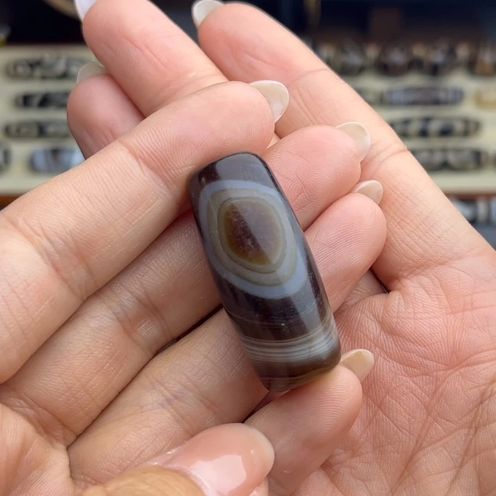 M***哥玛瑙/玉髓未镶嵌颈饰