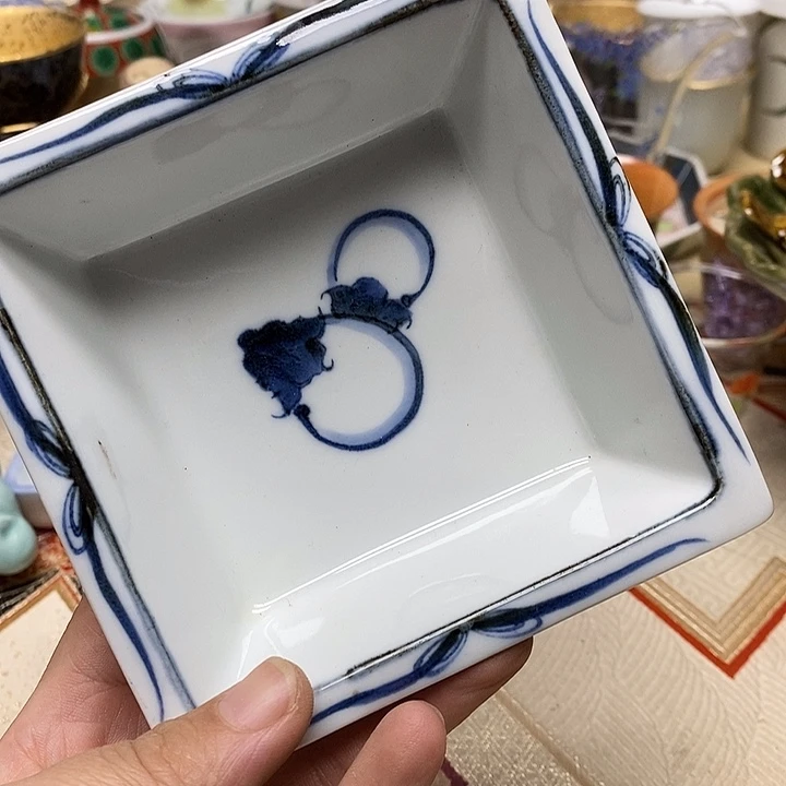 茶壶紫砂杯子的味道就好像被拉回家里