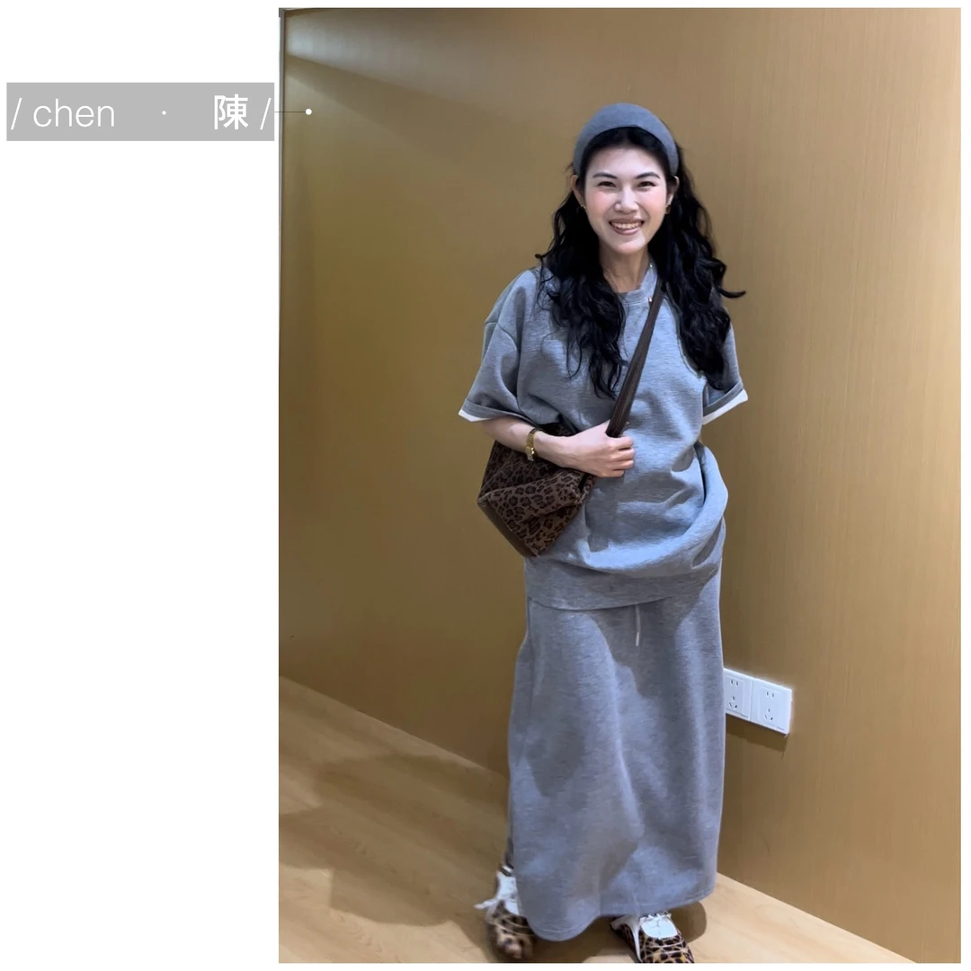 chen·陳新款 慵懒宽松短袖T+休闲半身裙（两件套）
