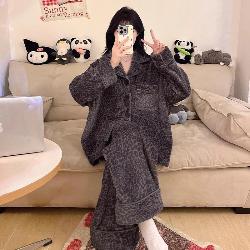 2025绝美超火豹纹新款珊瑚绒睡衣女秋冬季加绒加厚法兰绒家居服冬