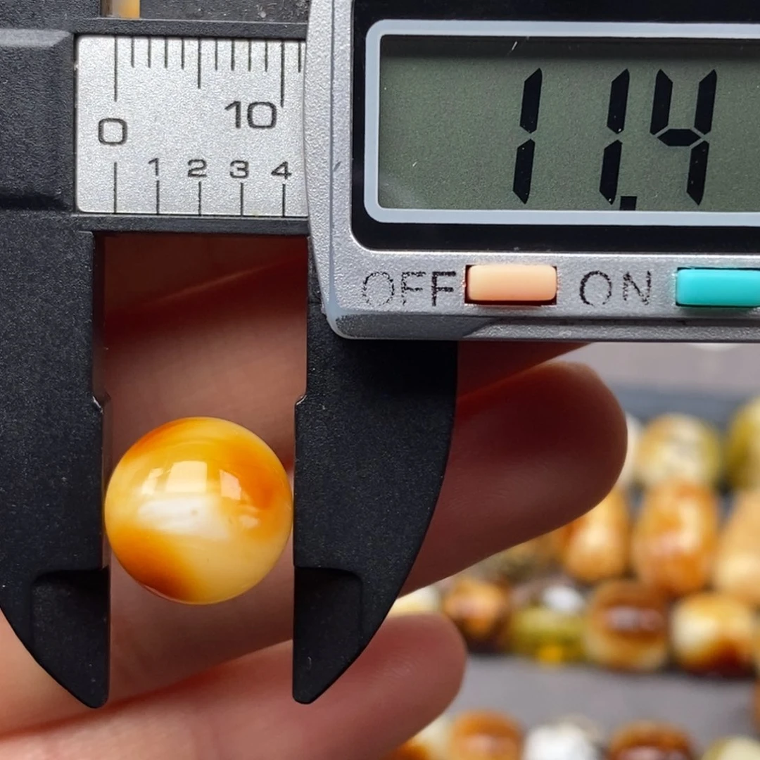 未镶嵌琥珀戒指圆珠