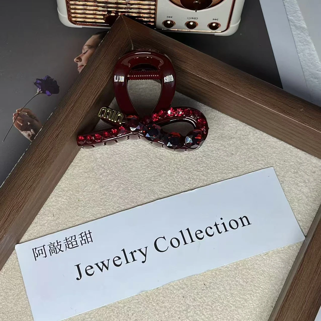 【阿敲】A949~5CM跨年新年圣诞红色新款蝴蝶结钻鲨鱼夹麦穗头饰抓夹
