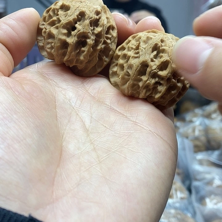 文玩核桃把件37.5苹果