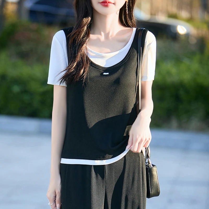 假两件撞色圆领短袖T恤女夏季新款2025时尚洋气夏装上衣时尚套装