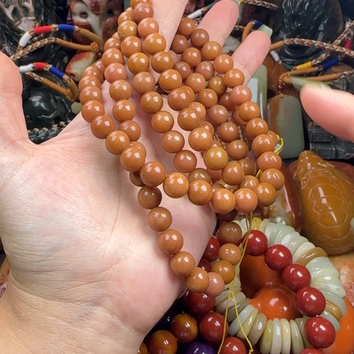 透闪石质玉未镶嵌珠宝奇石