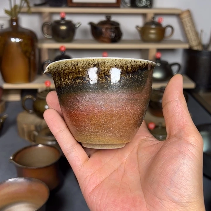 壶金**雨白泥古法柴烧公道杯200c c