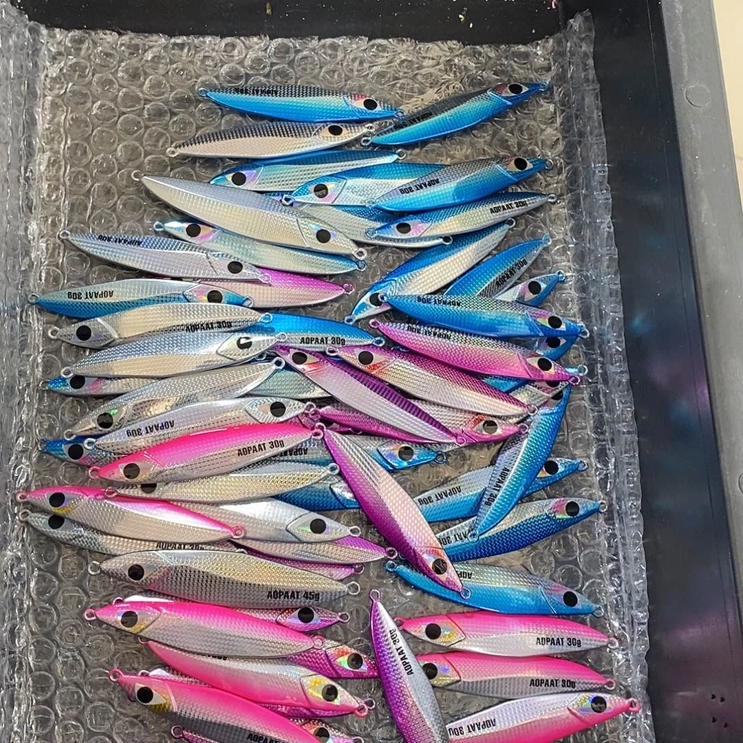 600号 T011 30克 裸板60个 有钩子