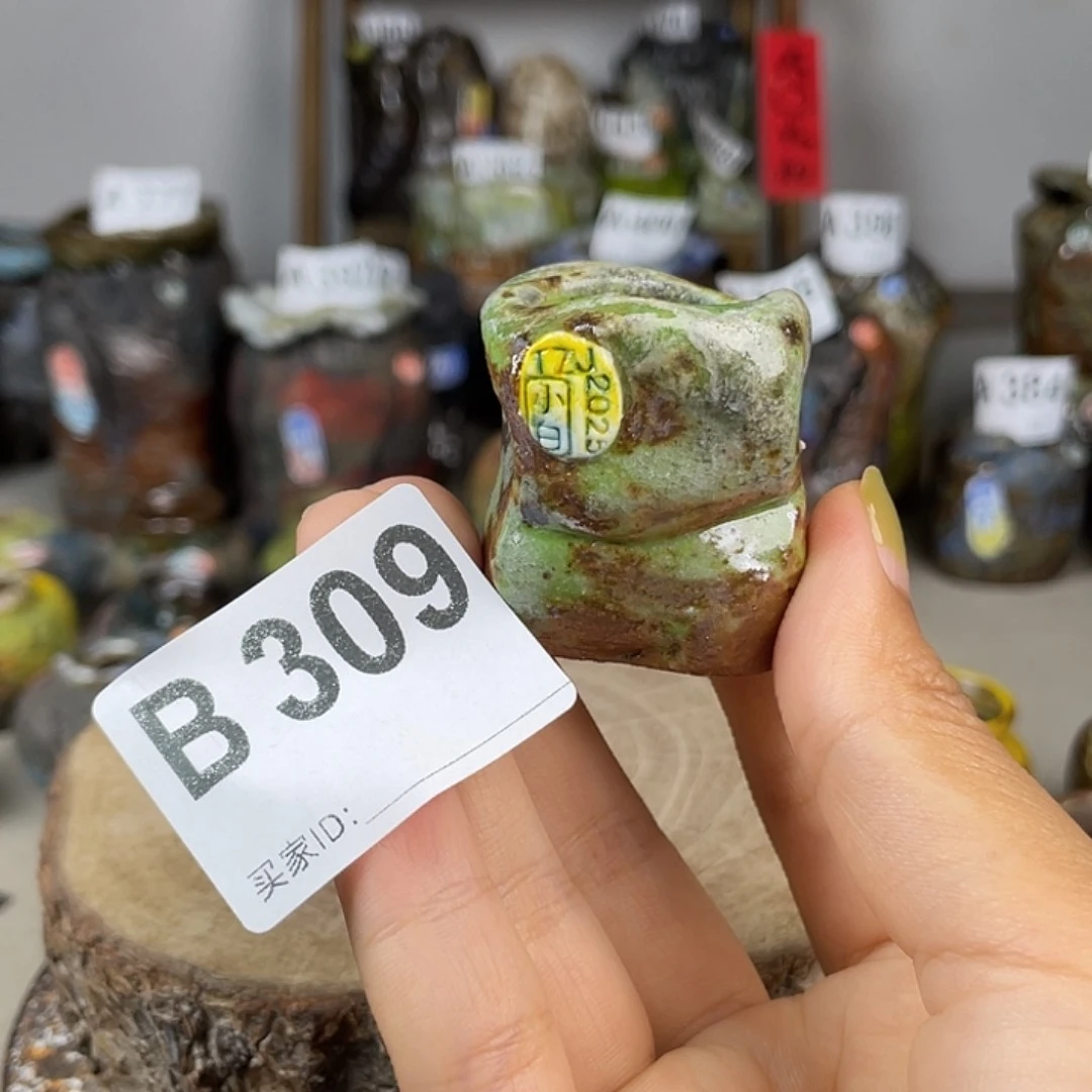 紫砂花盆小白孤品 拇指盆 内口2