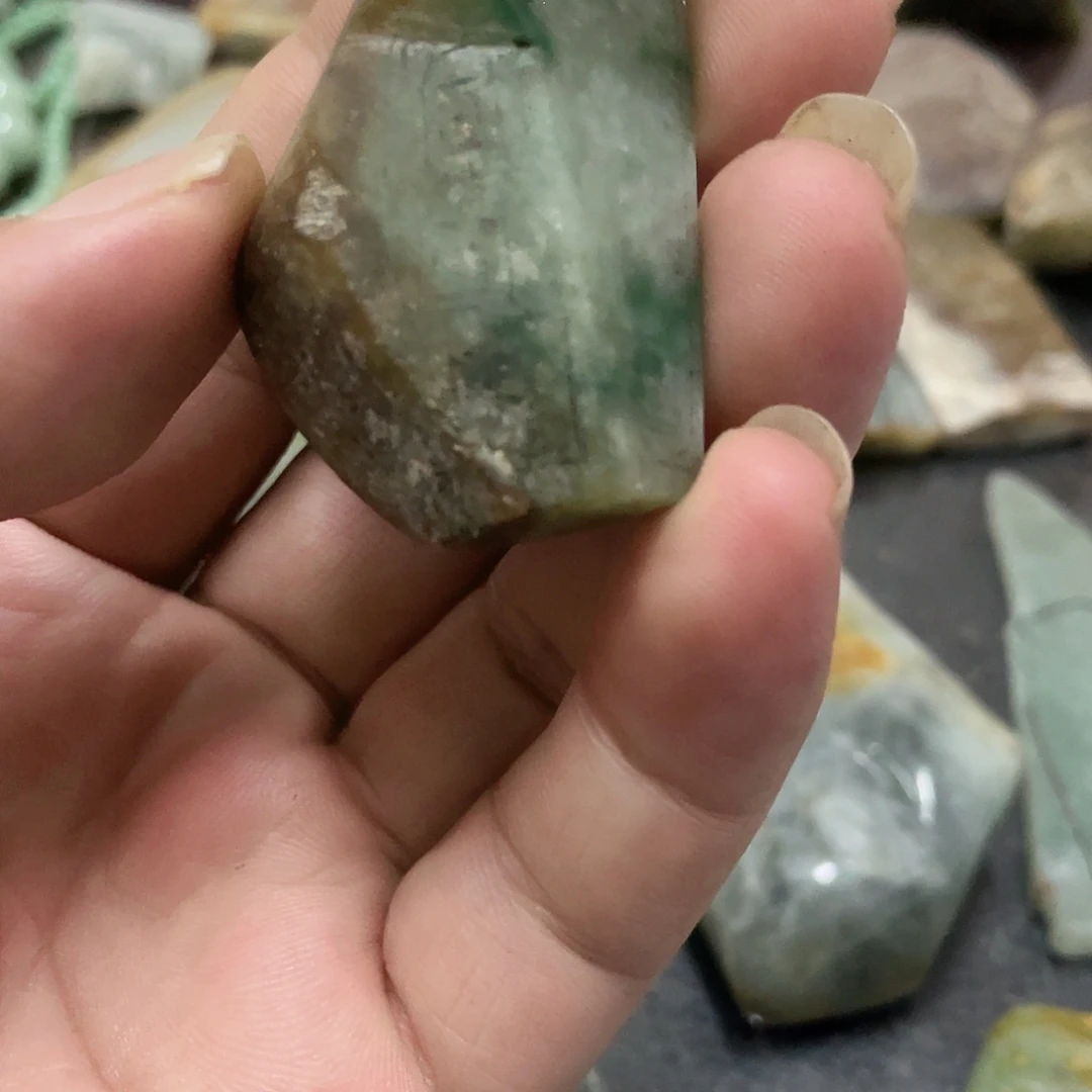 定制翡翠未镶嵌翡翠定制