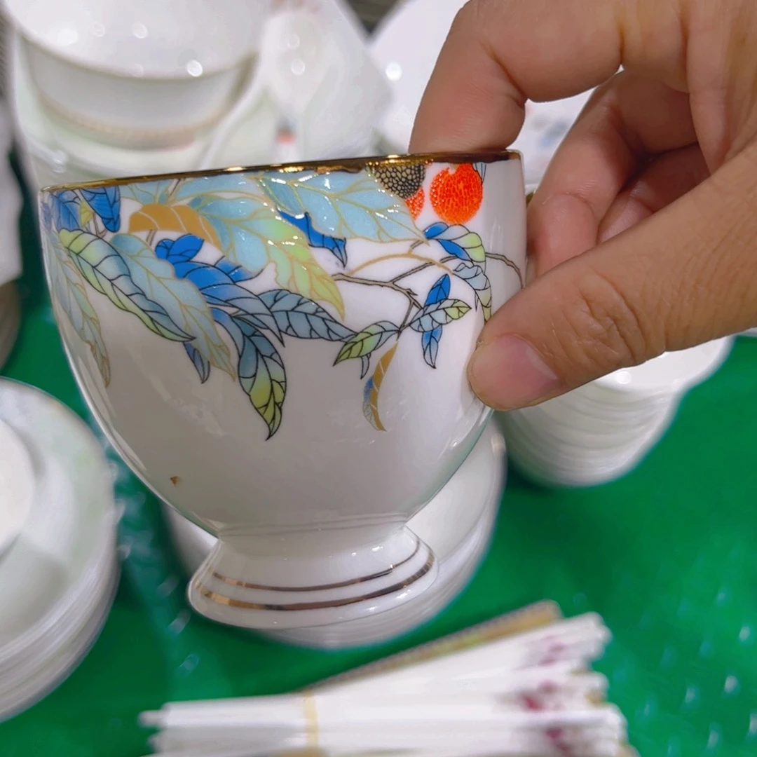 瓷片荔枝咖啡杯两个