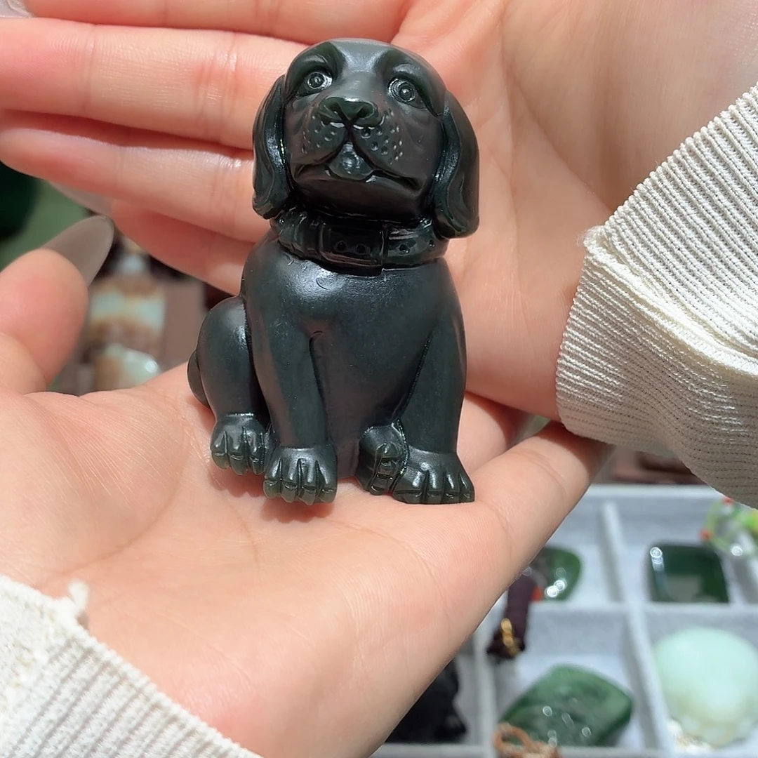 和田玉未镶嵌把件