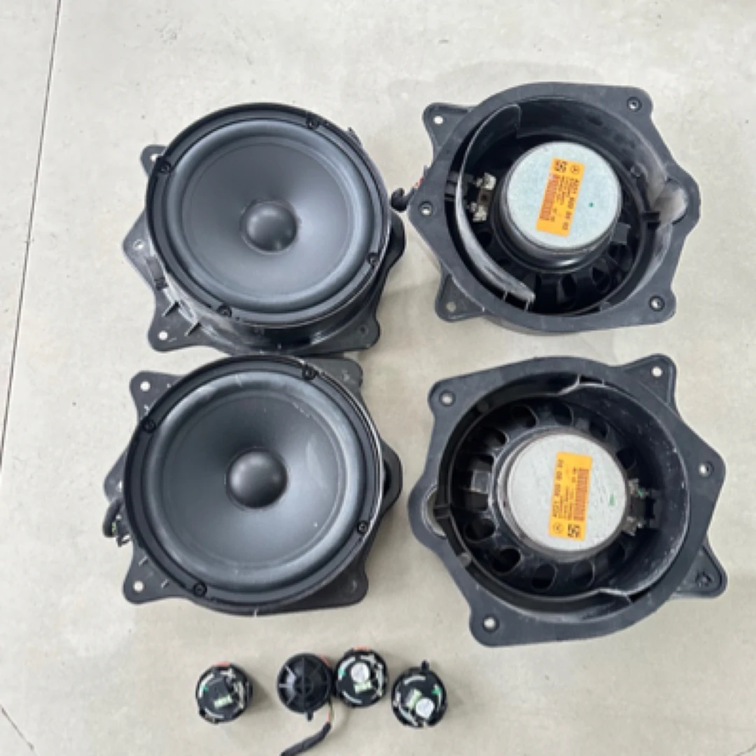 奔驰喇叭奔驰哈曼卡顿中低音搭配柏林之声高音一套8喇叭 221配223