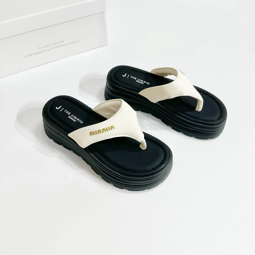 厚底人字拖鞋女外穿2025夏季新款网红时尚感休闲沙滩夹脚凉拖