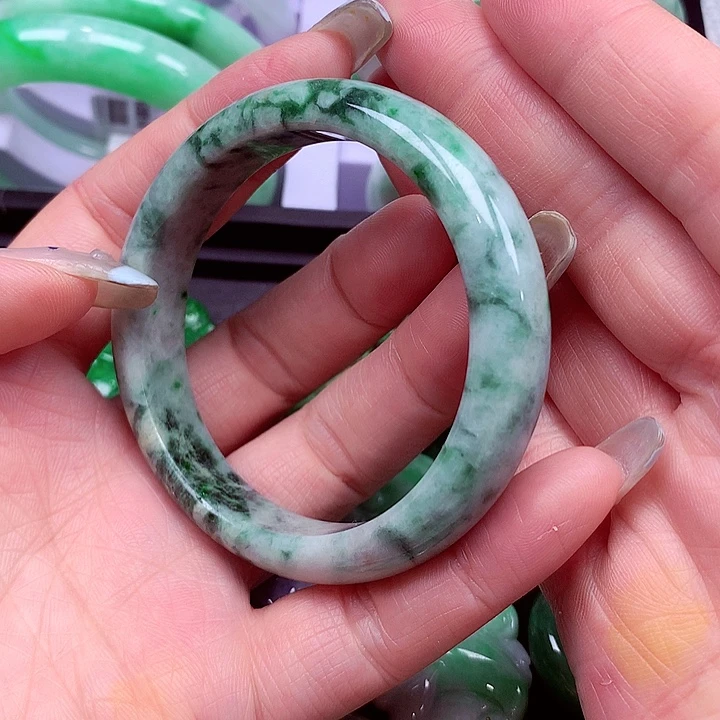 未镶嵌手镯翡翠翡翠