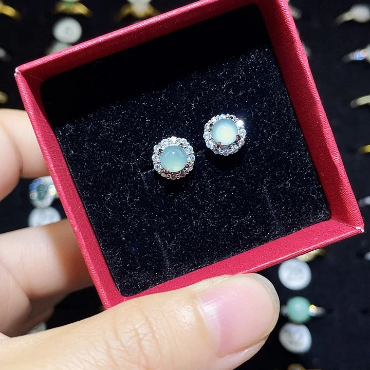 翡翠未镶嵌戒指戒指