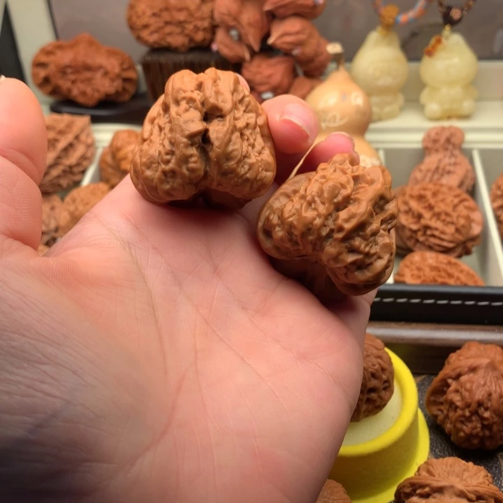 文玩核桃把件40尺寸暴力肌肉蛙